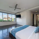 Villa Onyx